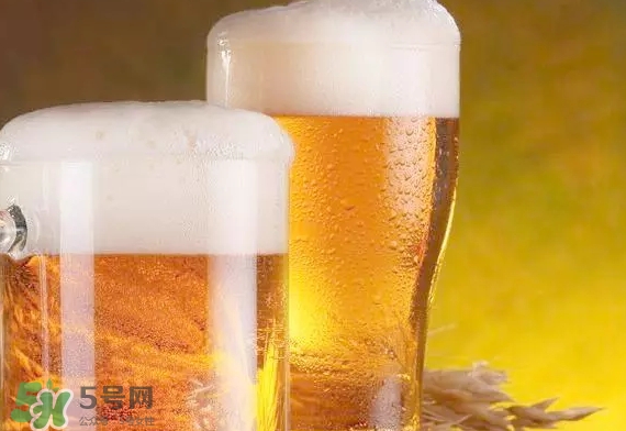 啤酒打开后能放多久(啤酒打开后能放多久)