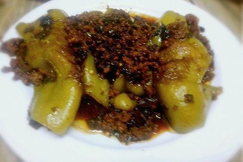 青椒是酸性的还是碱性的(青椒是酸性的还是碱性的)