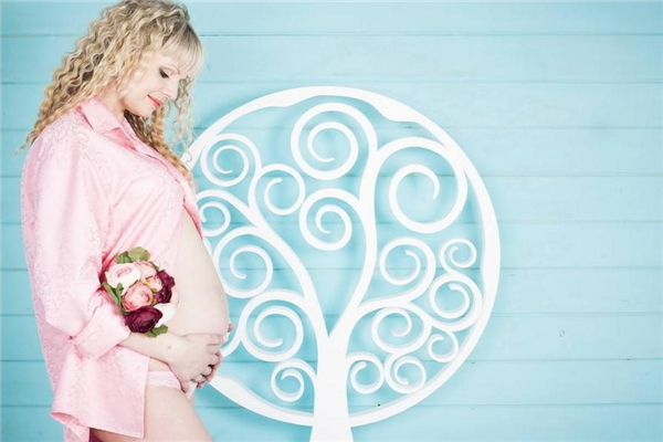 孕妇脚心疼怎么护理(孕妇脚心疼是怎么回事)