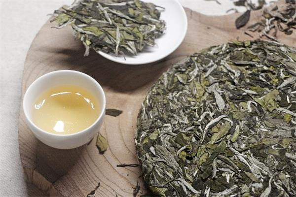 白茶的功效(白茶的功效和作用)