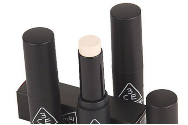 高光棒化妆时哪一步用(高光棒化妆时哪一步用)