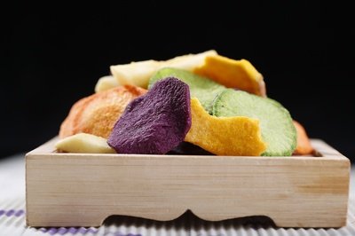 吃生蔬菜可以减肥吗(吃生菜可以减肥吗)
