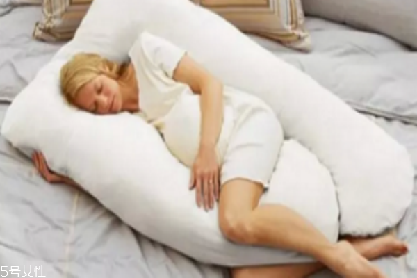 怎么预防妊娠中毒症(妊娠中毒症是怎样引起的)