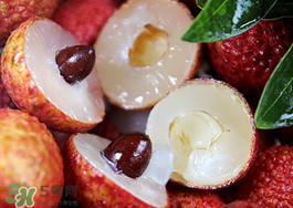 怎么鉴别喷酸荔枝(荔枝怎么是酸的)