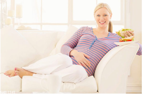 孕妇要怎样测量体重(孕妇怎样测量胎儿体重)