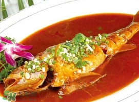 精华油和精华液的顺序(精油和精华液的使用顺序)