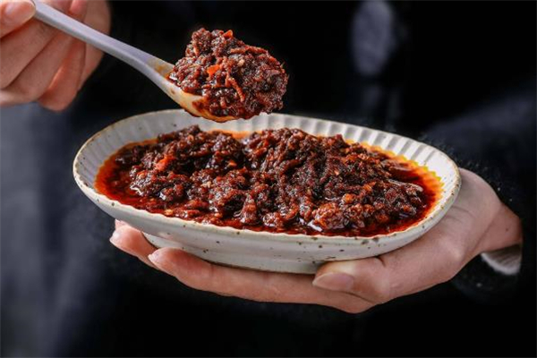 大红色口红不适合下颌突出的人(哪些人不适合大红口红) 大红色口红不适合下颌突出的人(哪些人不适合大红口红)