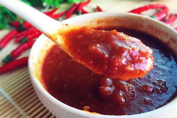 韩国辣椒酱的功效(韩国辣椒酱辣吗)