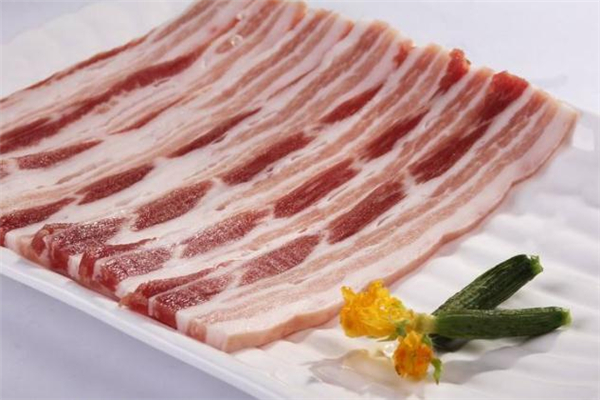 带皮五花肉的做法(带皮五花肉的做法大全)