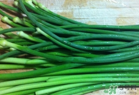 蒜苔的功效和作用(蒜苔的功效和作用及营养价值) 蒜苔的功效和作用(蒜苔的功效和作用及营养价值)