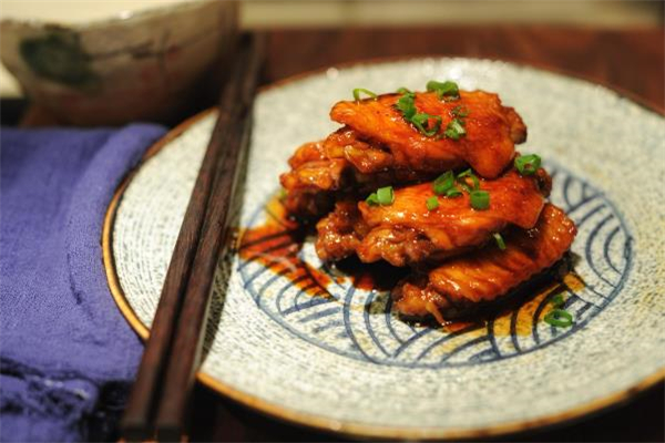 可乐鸡翅的做法(可乐鸡翅的做法简单又好吃) 可乐鸡翅的做法(可乐鸡翅的做法简单又好吃)