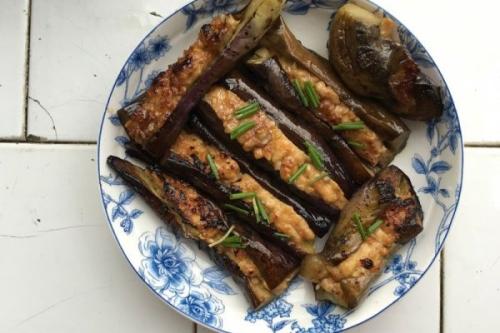 怎么预防茄子籽变黑(怎样防止茄子变黑)