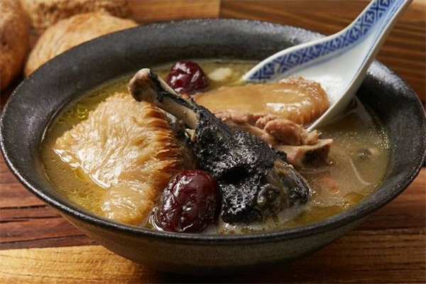 kiko唇釉21号持久吗(kiko唇釉保质期一般多久) kiko唇釉21号持久吗(kiko唇釉保质期一般多久)