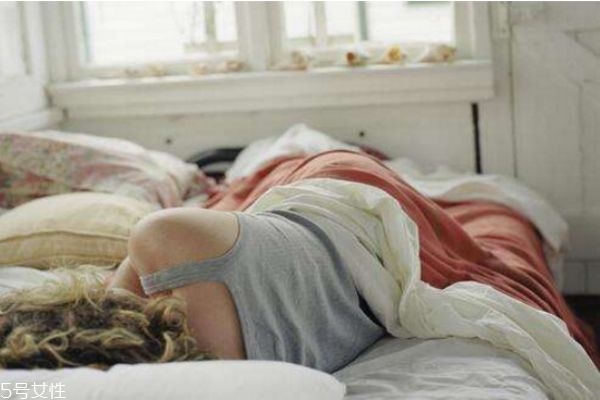 产后痔疮出血怎么办(哺乳期痔疮出血了怎么办) 产后痔疮出血怎么办(哺乳期痔疮出血了怎么办)