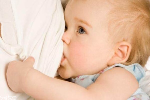 如何预防涨奶(如何预防涨奶堵奶)