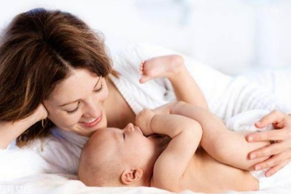 涨奶的原因(不涨奶是什么原因)