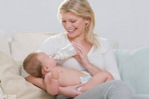 怎么解决乳房硬块(怎么解决乳房硬块)