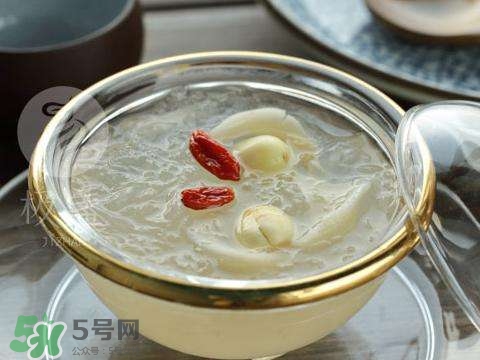 月子餐第一周到底该怎么吃呢(请问第一周的月子餐怎么做)