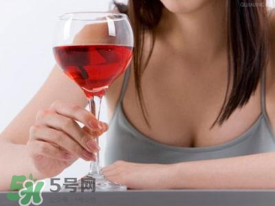 顺产后第一周饮食(产后第一周顺产食谱)