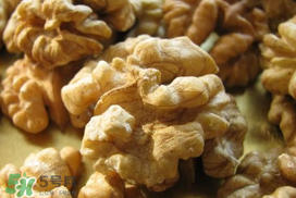 核桃和什么一起搭配好(核桃和什么搭配最好)