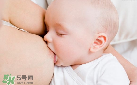 哺乳期怀孕还有奶吗(一个月母乳不足还能催奶吗) 哺乳期怀孕还有奶吗(一个月母乳不足还能催奶吗)