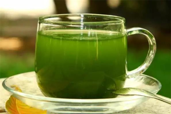 小麦草汁适合哪些症状(喝小麦草汁有什么好处) 小麦草汁适合哪些症状(喝小麦草汁有什么好处)