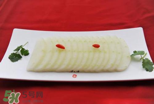 冬瓜皮能吃吗(冬瓜皮能吃吗有什么作用)