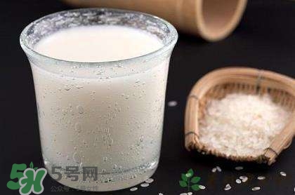 米酒的作用(米酒的作用和功效) 米酒的作用(米酒的作用和功效)