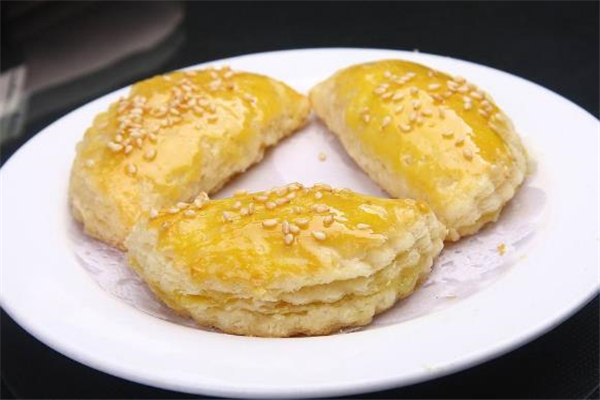 榴莲酥的做法(榴莲酥的做法 烤箱)