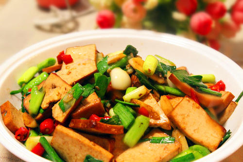 正确保存睫毛膏(睫毛膏怎么保存)