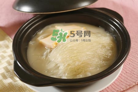 燕窝的功效(燕窝的功效和作用及营养)