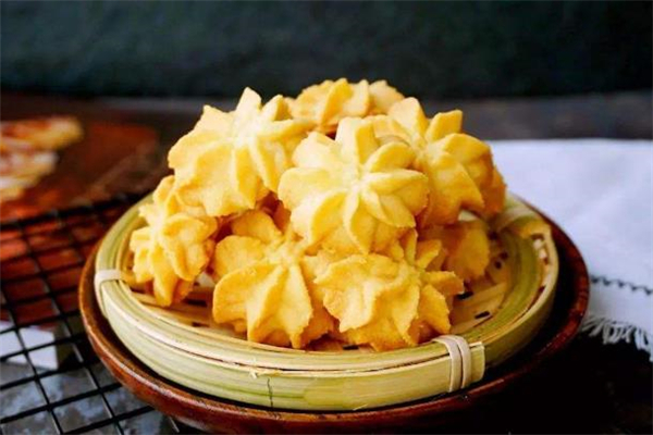 手工曲奇一次吃多少合适(手工曲奇卖多少合适) 手工曲奇一次吃多少合适(手工曲奇卖多少合适)