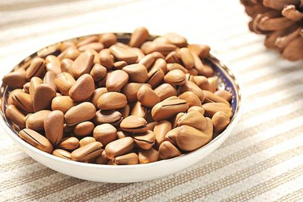 吃松子有什么好处(吃松子有什么好处和坏处)