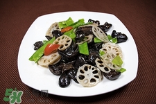 为什么木耳不宜吃新鲜的(新鲜木耳为什么不能吃)