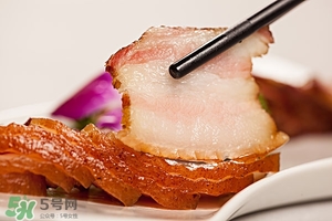 患心血管疾病不宜吃腊肉(心脏病可以吃腊肉吗)