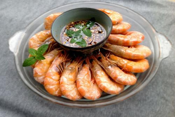 明虾煮多长时间熟(明虾要煮多久才熟)