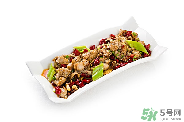 牛蛙的功效和作用(牛蛙的功效和作用及营养)