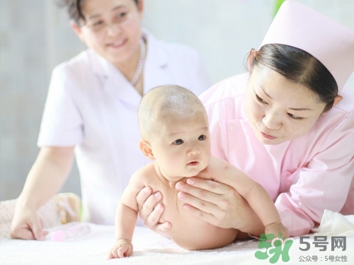 坐月子的饮食禁忌(月子饮食宜吃和忌吃) 坐月子的饮食禁忌(月子饮食宜吃和忌吃)