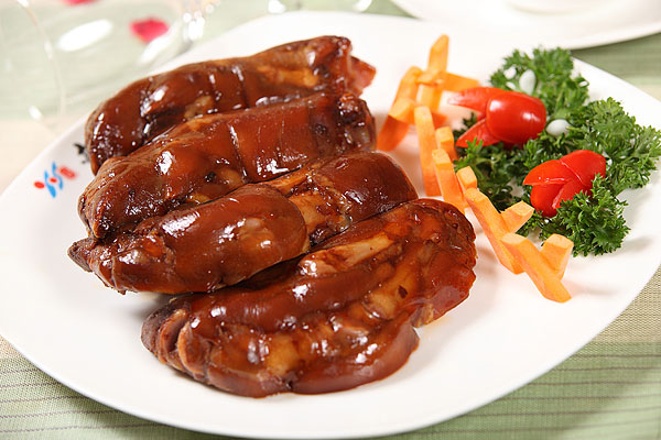 腊猪脚炖什么好吃(腊猪脚炖什么好吃又营养) 腊猪脚炖什么好吃(腊猪脚炖什么好吃又营养)