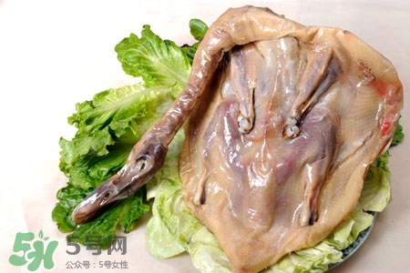 腊味放冰箱为什么会发霉(腊味要放冰箱吗) 腊味放冰箱为什么会发霉(腊味要放冰箱吗)