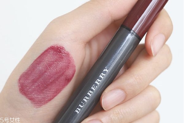 肺气肿的症状(肺气肿的症状表现分为五个阶段)