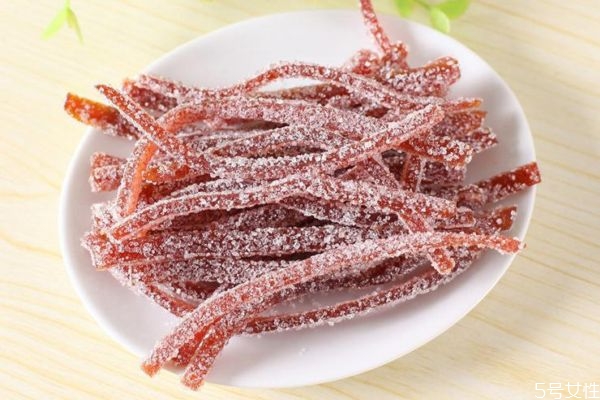 山楂条每天可以吃多少呢(山楂条每天吃多少合适)