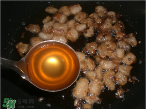 熬猪油的原理(自己熬猪油)