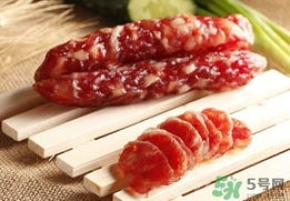 晒腊肠注意事项(腊肠要怎么晒才好吃) 晒腊肠注意事项(腊肠要怎么晒才好吃)