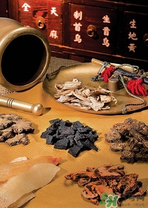 天麻泡酒的配方介绍(天麻泡酒的配方大全) 天麻泡酒的配方介绍(天麻泡酒的配方大全)