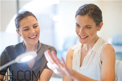 脚肿的原因(脚肿的原因有哪些) 脚肿的原因(脚肿的原因有哪些)