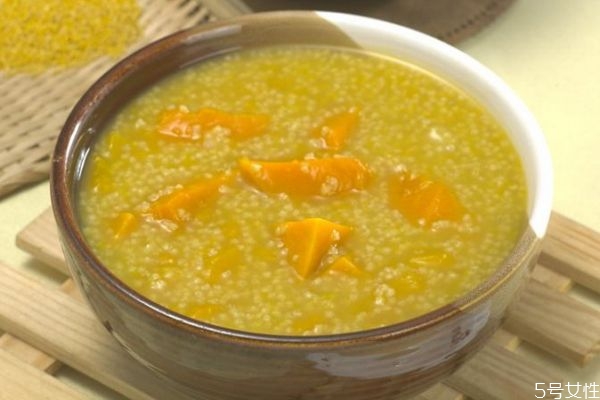 熬小米粥的诀窍(熬小米粥的诀窍)