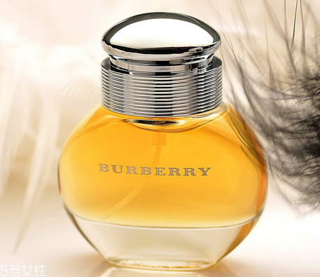 16岁镶钻美甲(16岁可以美甲吗) 16岁镶钻美甲(16岁可以美甲吗)