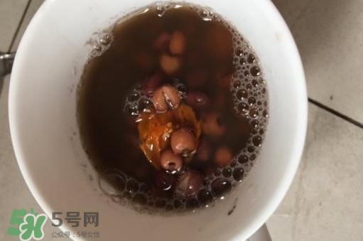 毛孔容易堵塞应该怎么办呢(毛孔很容易堵塞怎么办) 毛孔容易堵塞应该怎么办呢(毛孔很容易堵塞怎么办)