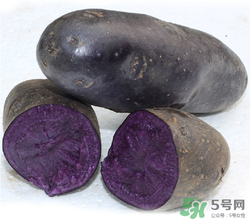 吃黑土豆有什么好处(吃黑土豆有什么好处和坏处)